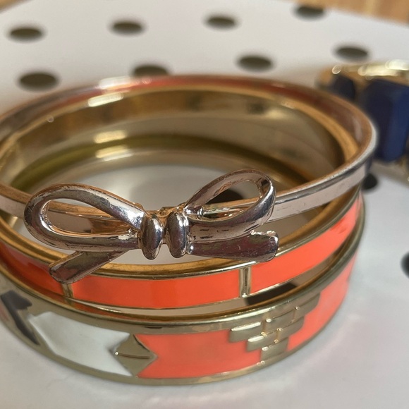 Bundle of mixed bangles bracelets summervibe 5 total - Picture 8 of 10